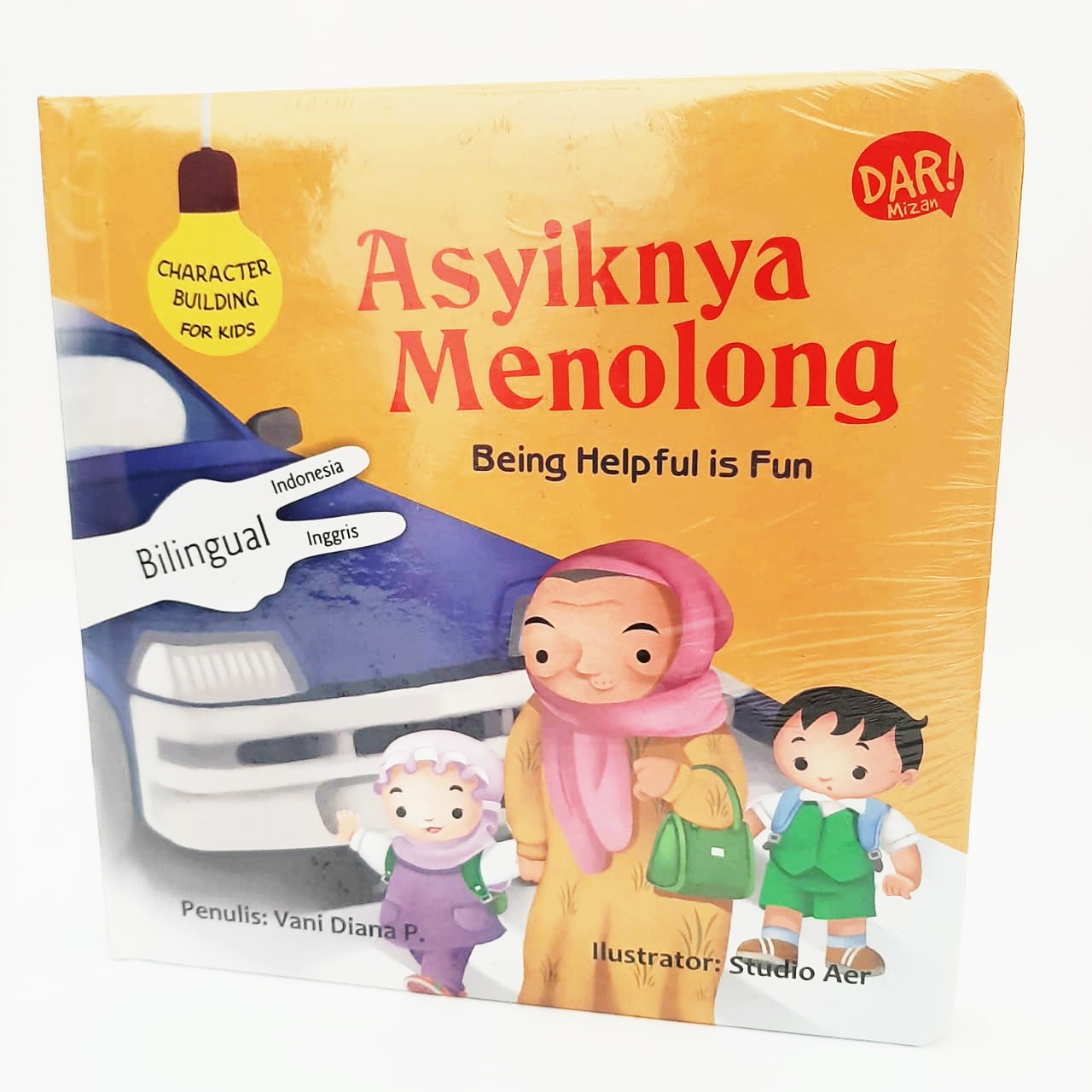 Cbfk: Asyiknya Menolong (Boardbook) Bilingual(Indonesia-Inggris)