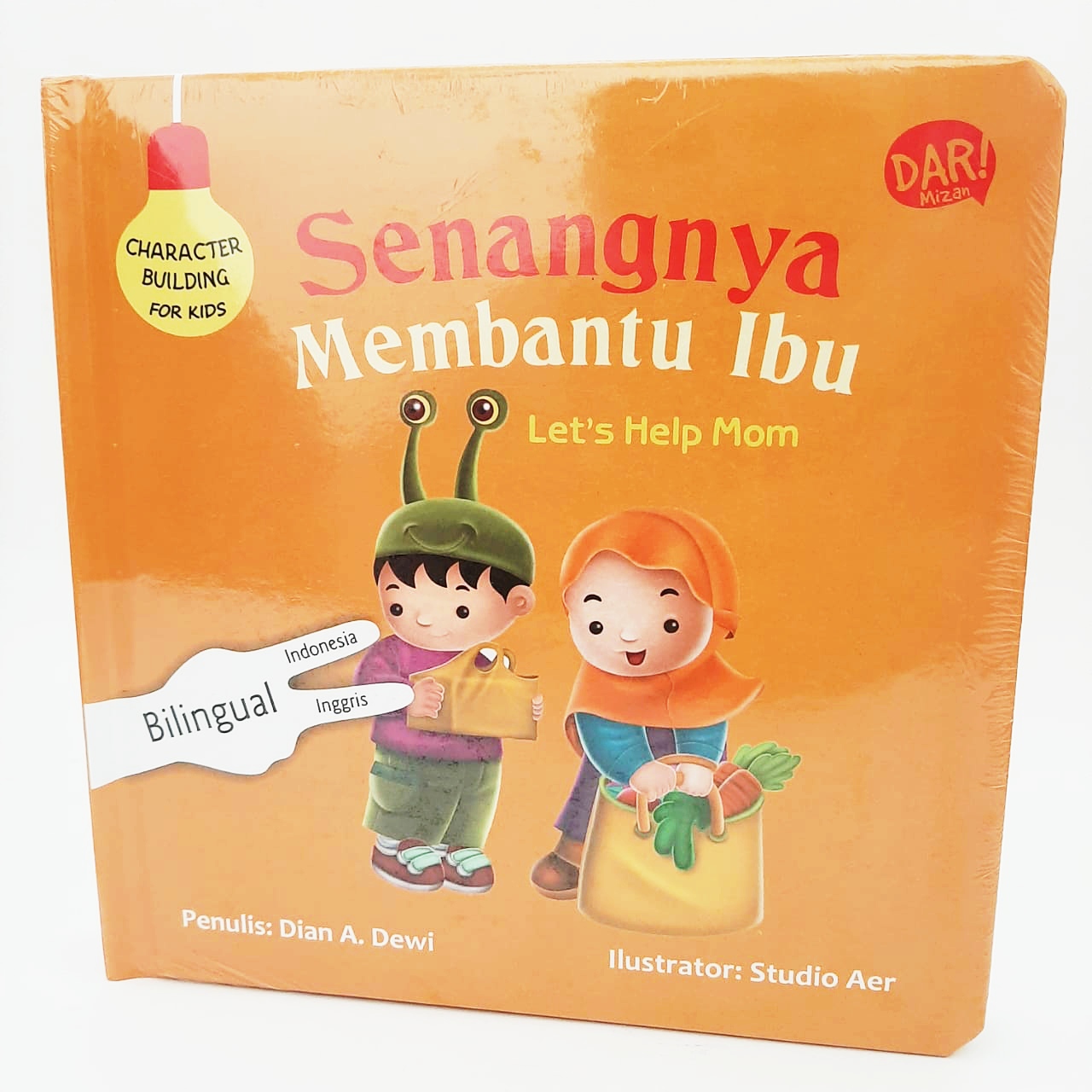 Cbfk: Senangnya Membantu Ibu (Boardbook) Bilingual(Indonesia-Inggris)